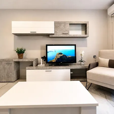 Santa Marina Con Parking Privado - Centro Historico Apartment *